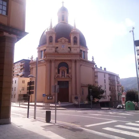 Los Fronterizos
