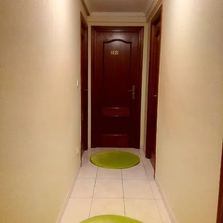 Los Fronterizos Ιρούν