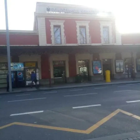 Los Fronterizos