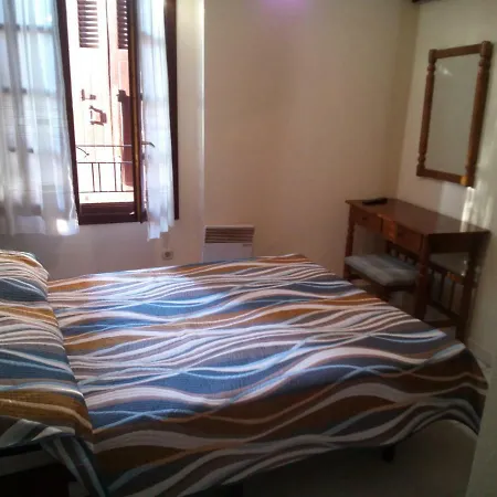 Los Fronterizos * Irun